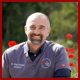 Robert Sahaghian headshot